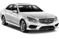 Luxury Car Hire: Luxury at San Diego International Airport